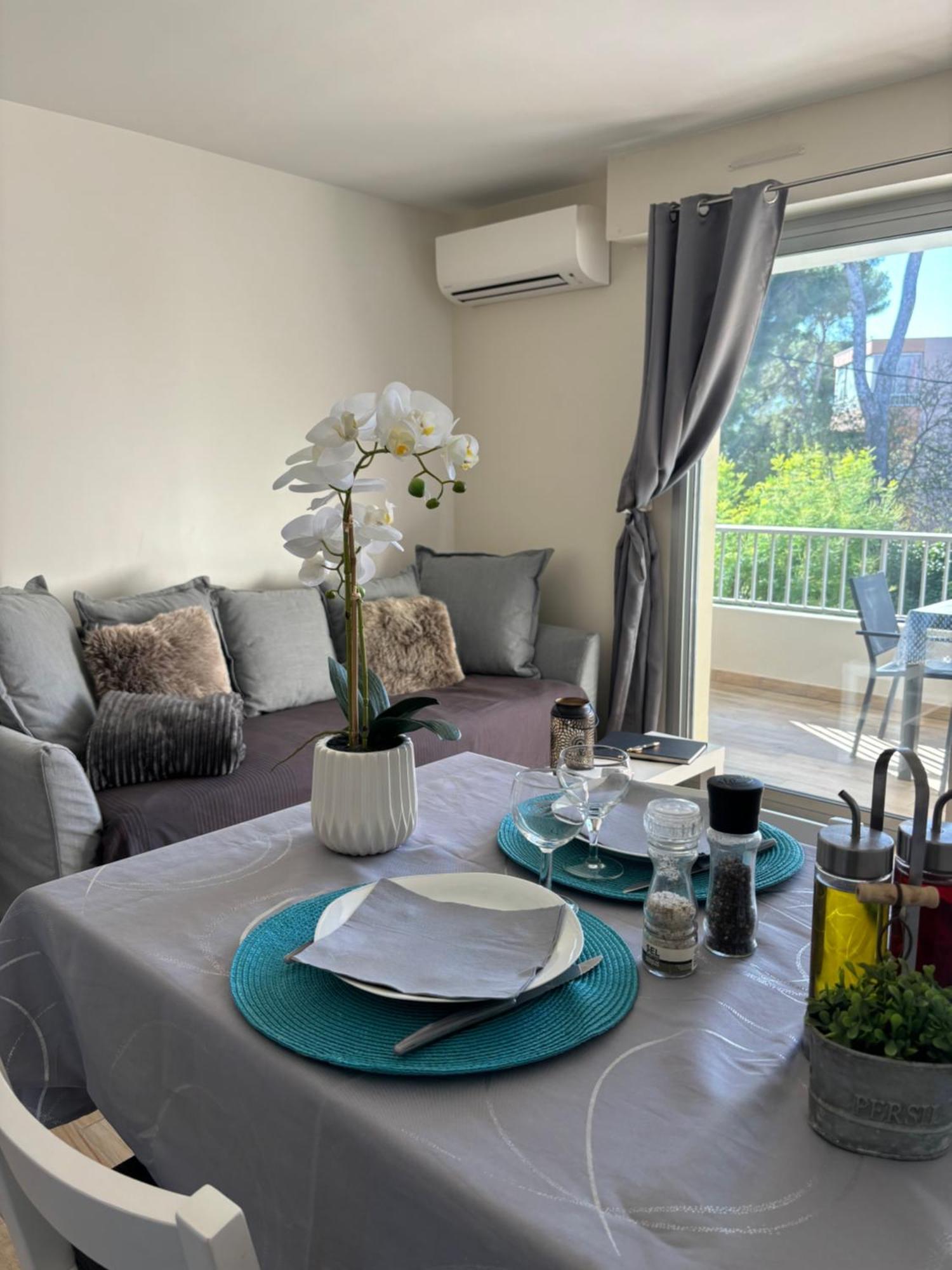 Proche Centre Sanary Studio Climatise 4 Personnes Exterior foto